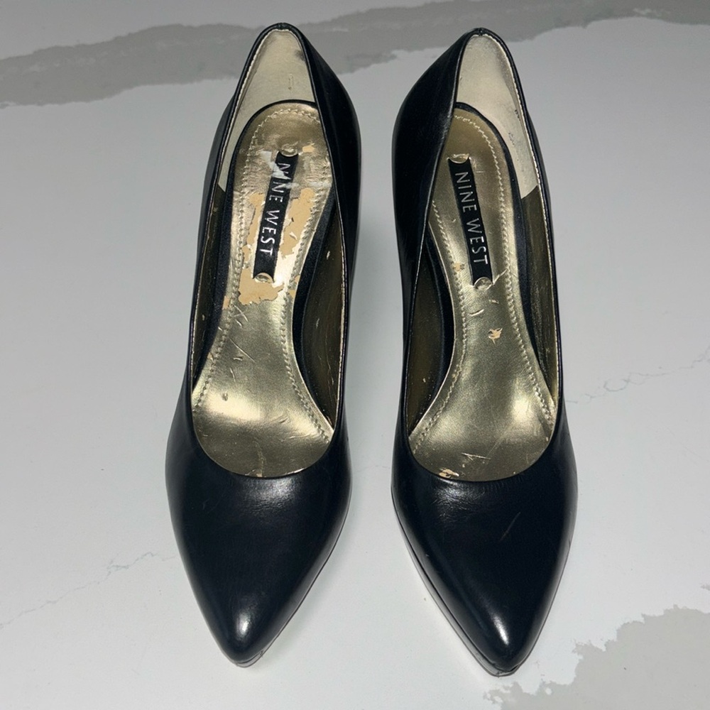 GUC Nine West Platform Blue Beech Black Leather Pumps 6.5 MSRP $105